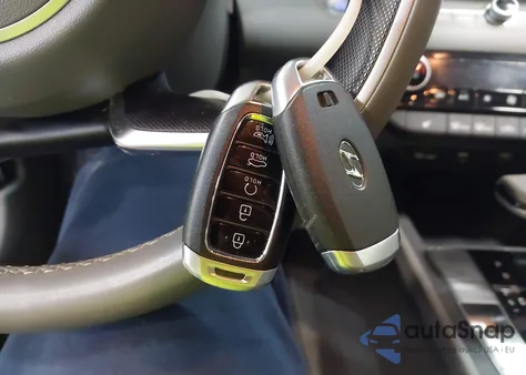 2023 Hyundai Elantra Sel z USA, uszkodzony, nr VIN KMHLS4AG2PU436700